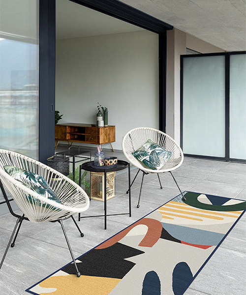 2. Outdoor Rugs