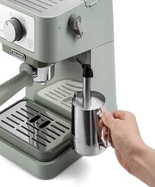 3. Delonghi Stilosa Manual Espresso Machine